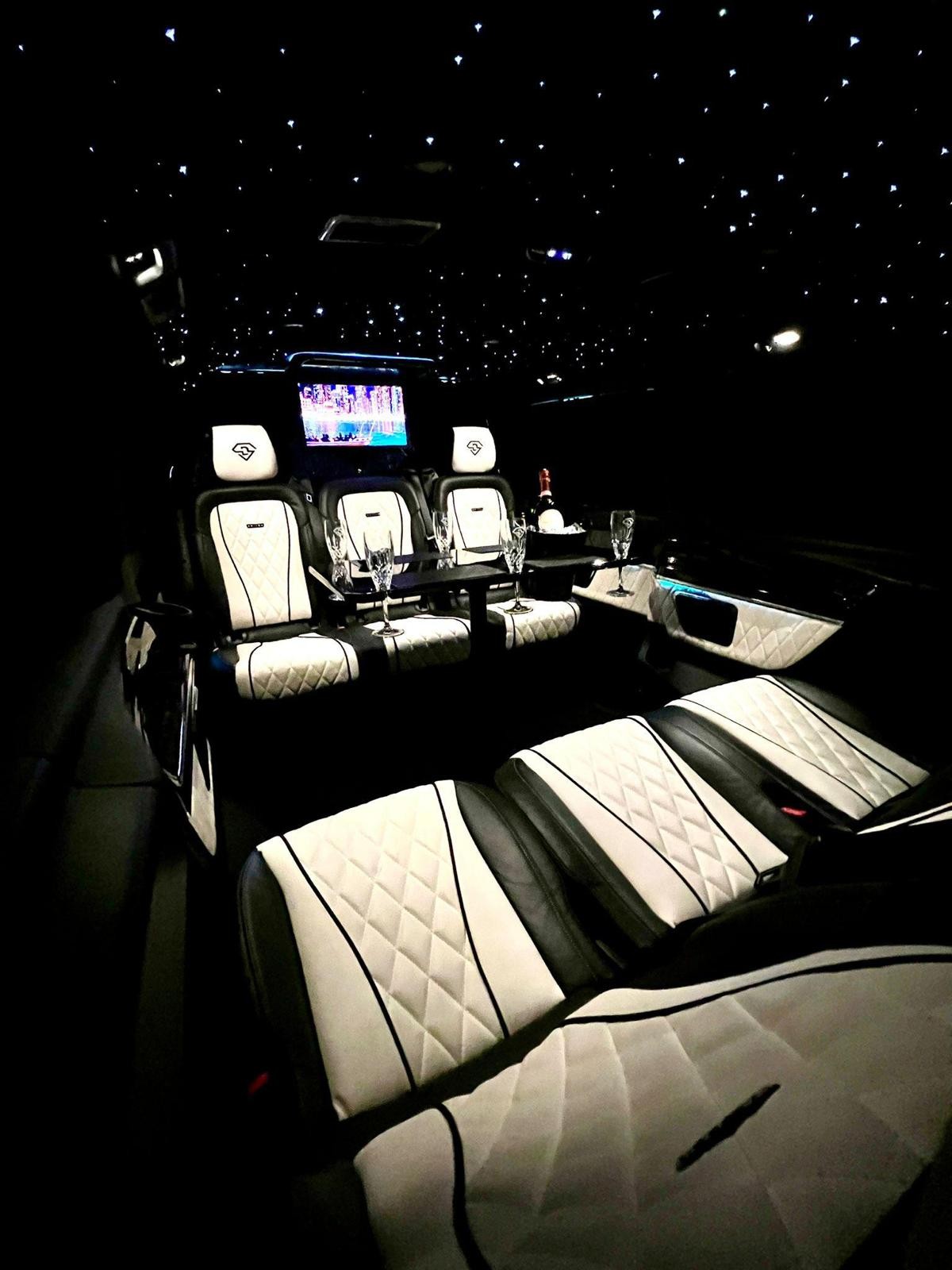 Minibuses and MPVs image 28