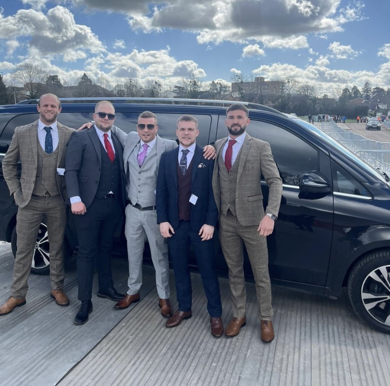 Minibuses and MPVs image 28