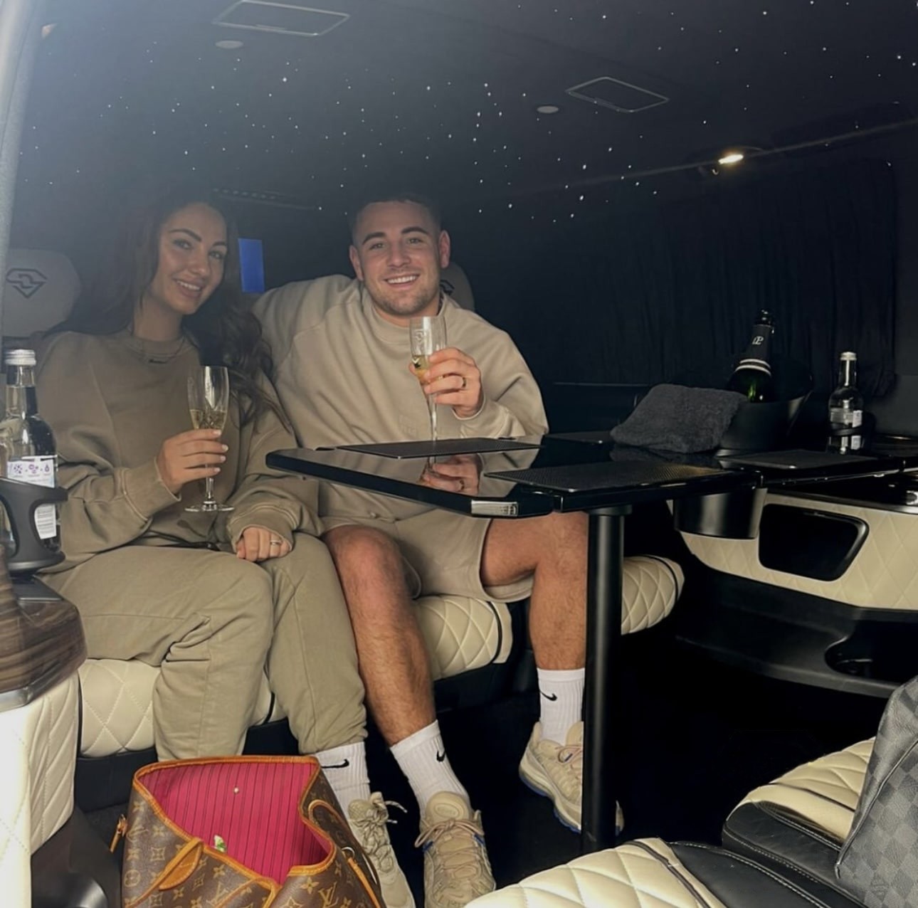 Minibuses and MPVs image 28